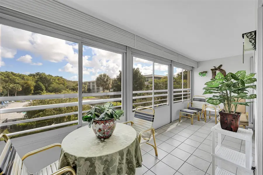 2504 Antigua Terrace Terrace #J3, Coconut Creek, FL 33066 - #2