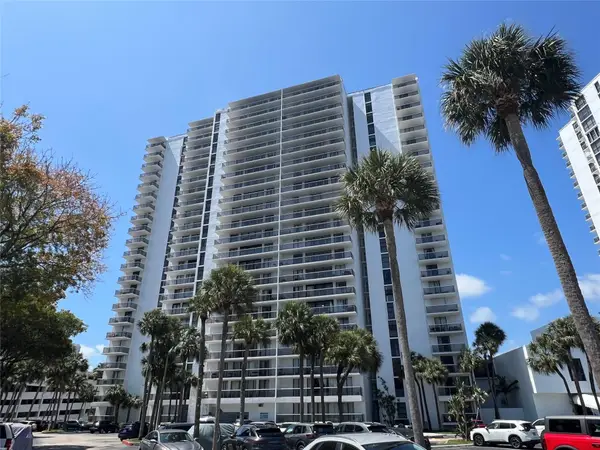 3731 N Country Club Drive #529, Aventura, FL 33180