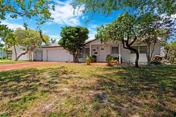 5713 NE 17th Avenue, Fort Lauderdale, FL 33334
