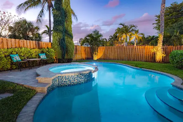 1924 NE 18th Street, Fort Lauderdale, FL 33305