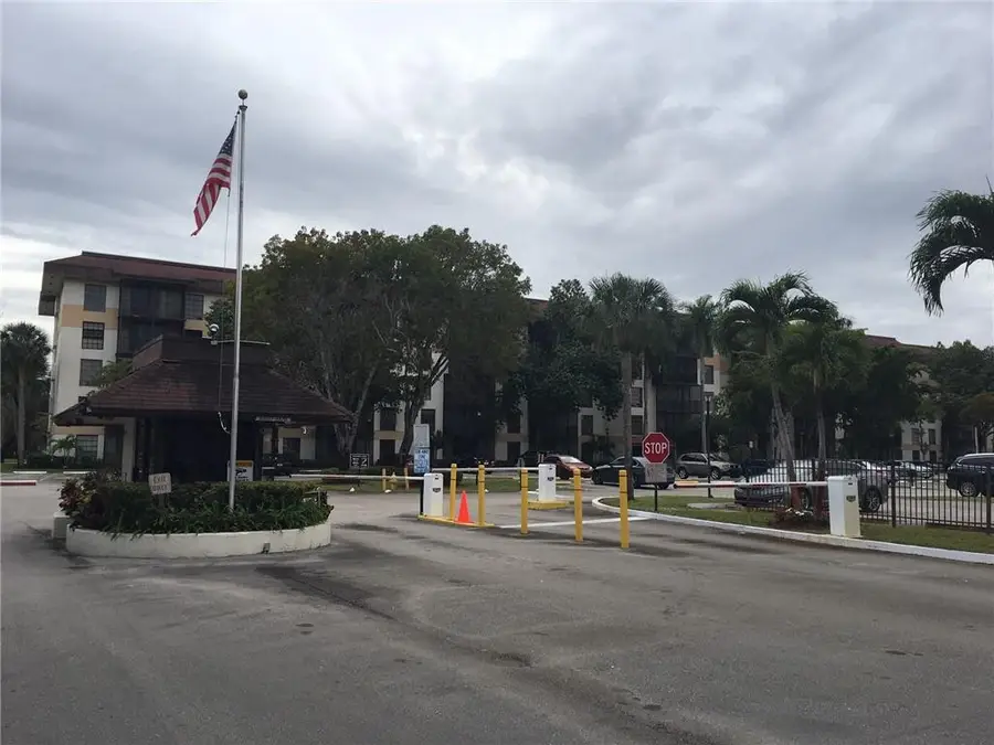5530 NW 44th Street #301C, Lauderhill, FL 33319 - #2