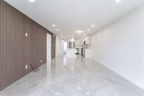 8900 Washington Boulevard #418, Pembroke Pines, FL 33025
