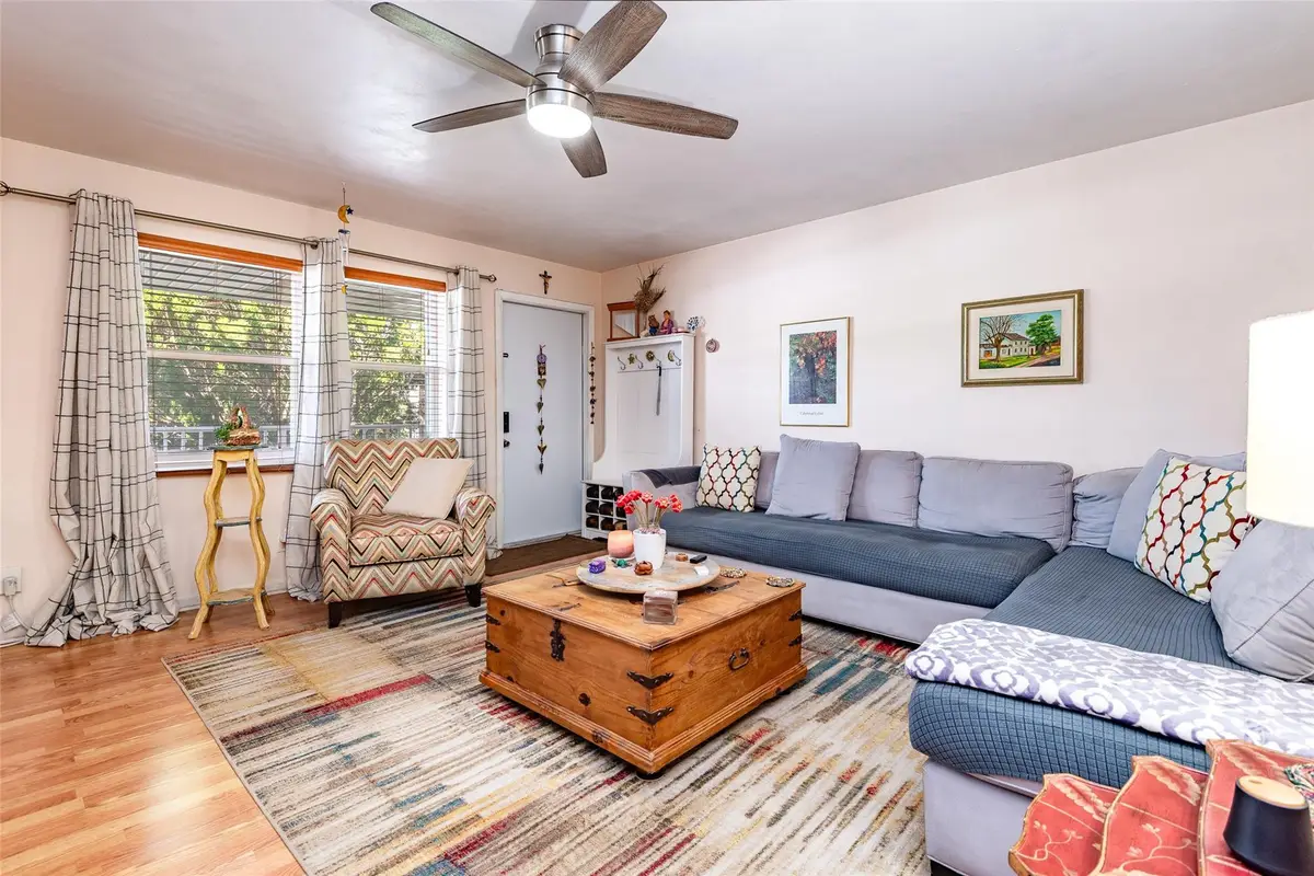 810 Lake Shore Drive #25, West Palm Beach, FL 33403 - #1