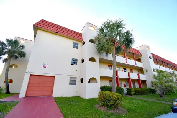 3051 Sunrise Lakes Drive #311, Sunrise, FL 33322