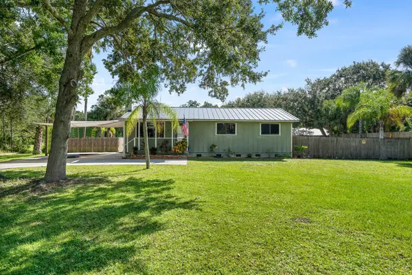 9633 Honeysuckle, ,, FL 32976