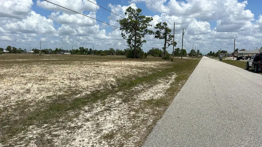 537 NW 15 Terrace, Cape Coral, FL 33993 - #3