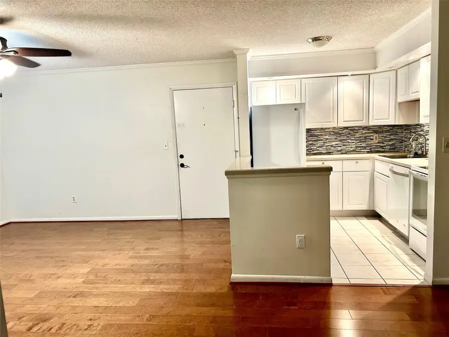10429 E Clairmont Circle #108, Tamarac, FL 33321 - #3