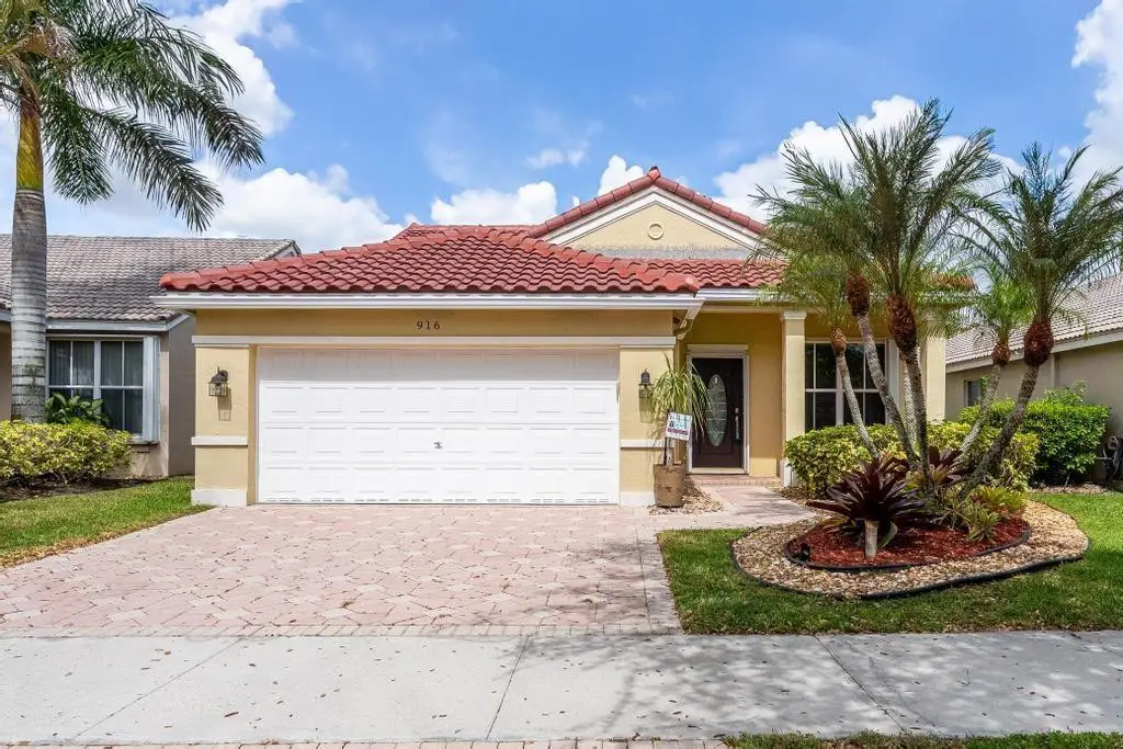 916 Savannah Falls Drive, Weston, FL 33327 - #1