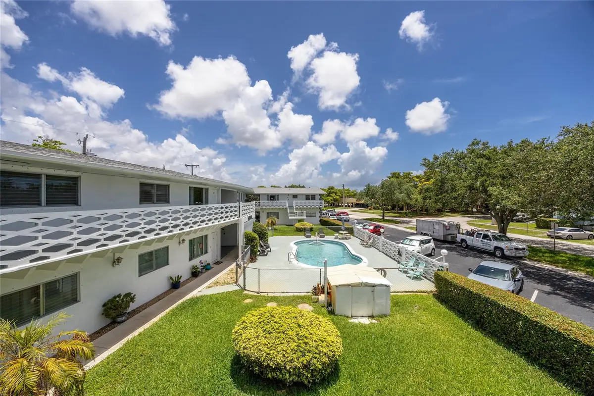 3847 S Circle Drive #11, Hollywood, FL 33021 - #1