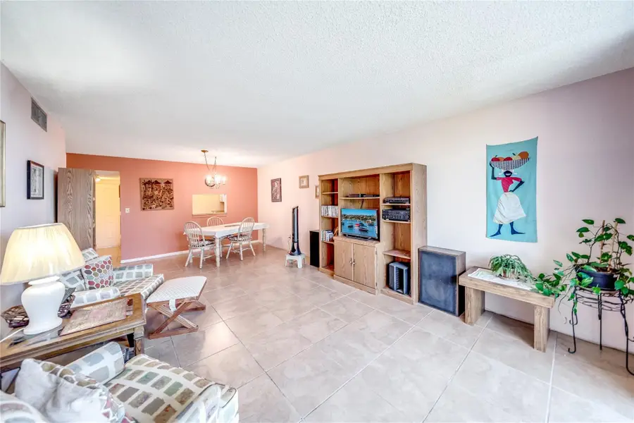 2860 Somerset Drive #404K, Lauderdale Lakes, FL 33311 - #3
