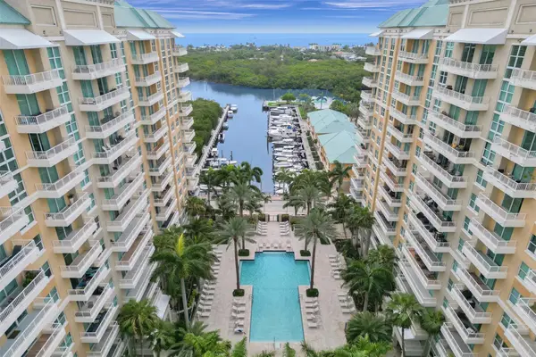 700 E Boynton Beach Boulevard #406, Boynton Beach, FL 33435