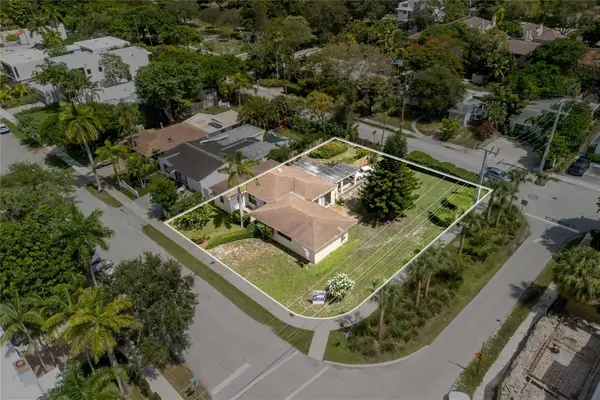 904 SE 11th Court, Fort Lauderdale, FL 33316