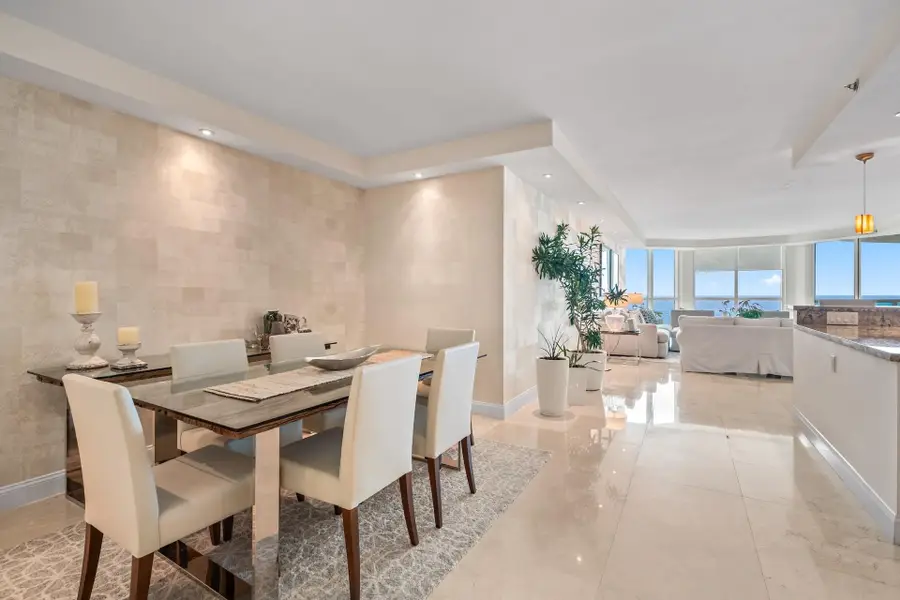 101 S Fort Lauderdale Beach Boulevard #1502, Fort Lauderdale, FL 33316 - #3