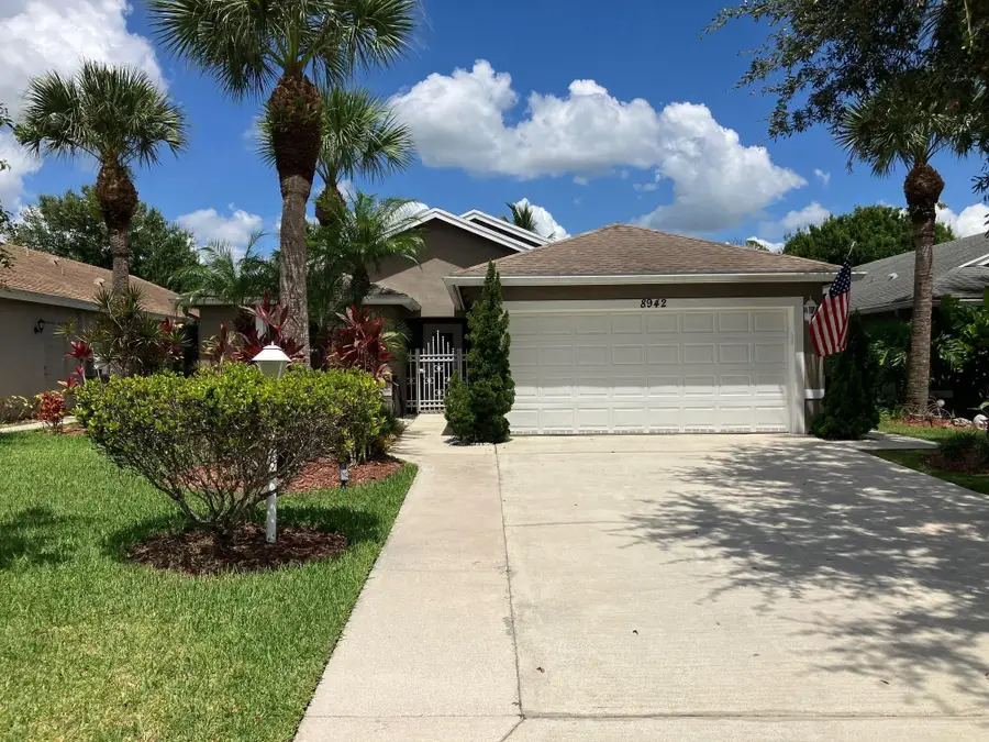 8942 SW Bonneville Drive, Stuart, FL 34997 - #2