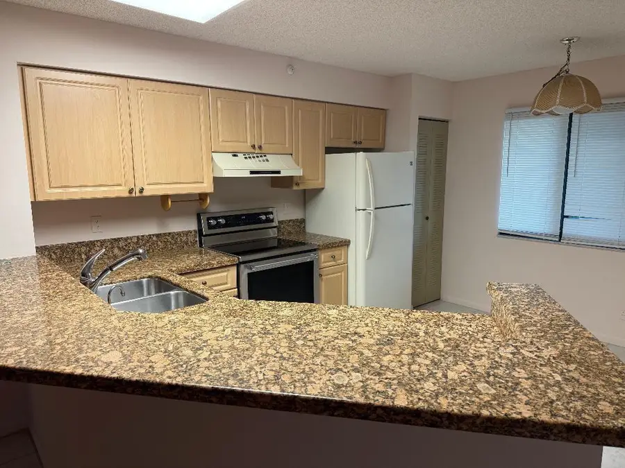 2205 S Cypress Bend Drive #307, Pompano Beach, FL 33069 - #3