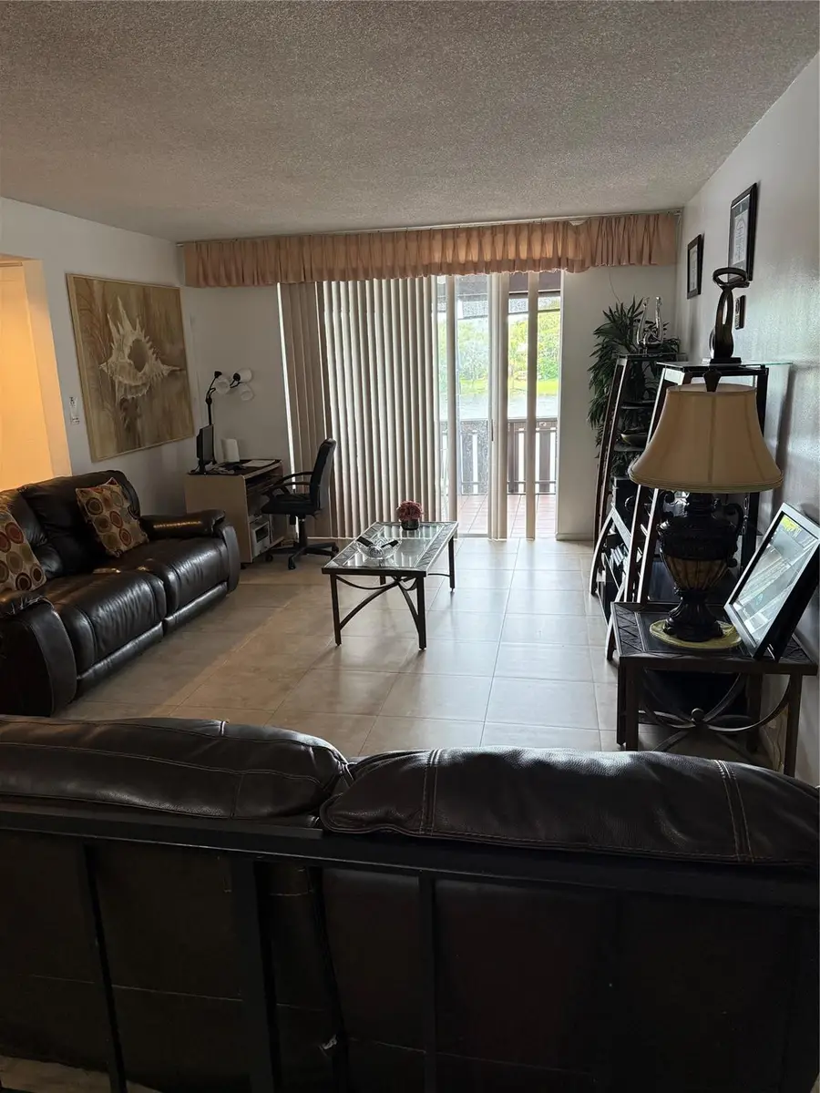 3710 Inverrary Drive #3T, Lauderhill, FL 33319 - #3