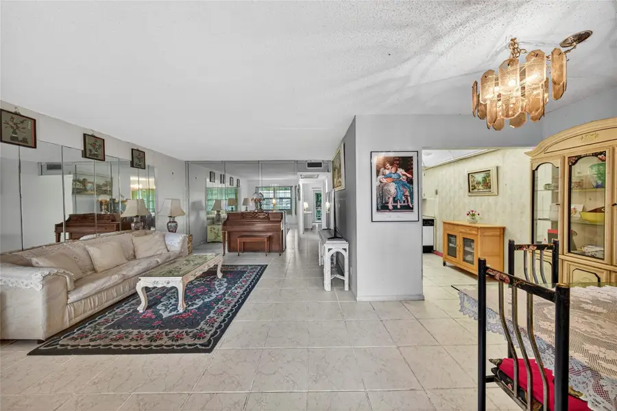 102 Newport F #102, Deerfield Beach, FL 33442 - #3