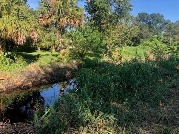 3252 NW 7th Street, Okeechobee, FL 34972