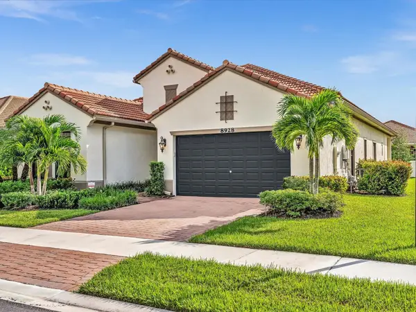 8928 Bastille Circle, Parkland, FL 33076
