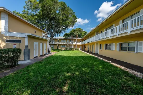 610 SE 2nd Avenue #L4, Deerfield Beach, FL 33441