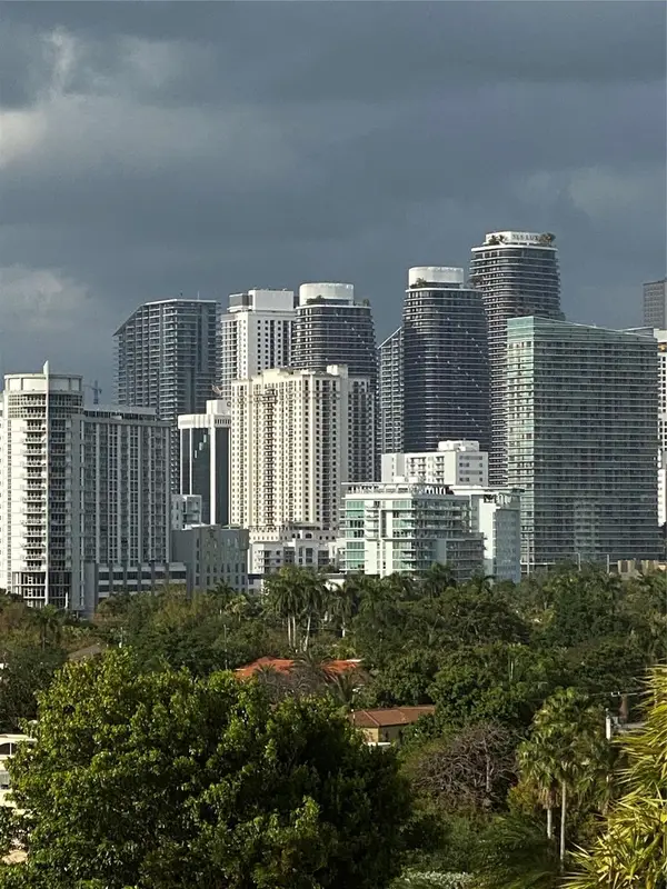 2501 Brickell Avenue #903, Miami, FL 33129