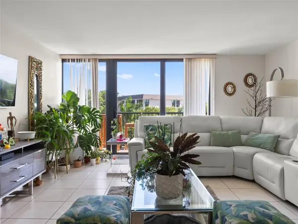 1301 River Reach Drive #515, Fort Lauderdale, FL 33315