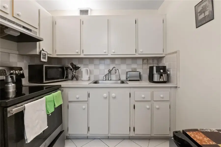 1401 SW 135th Terrace #310h, Pembroke Pines, FL 33027 - #3