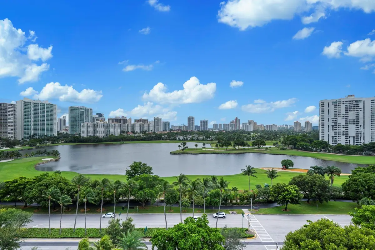 3625 N Country Club Drive #1208, Aventura, FL 33180 - #1