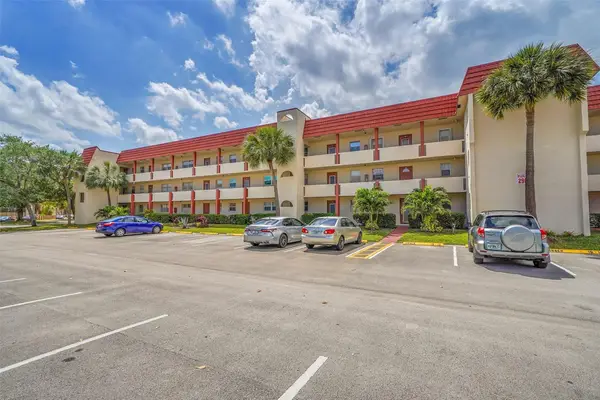 2901 Sunrise Lakes Drive #101, Fort Lauderdale, FL 33322