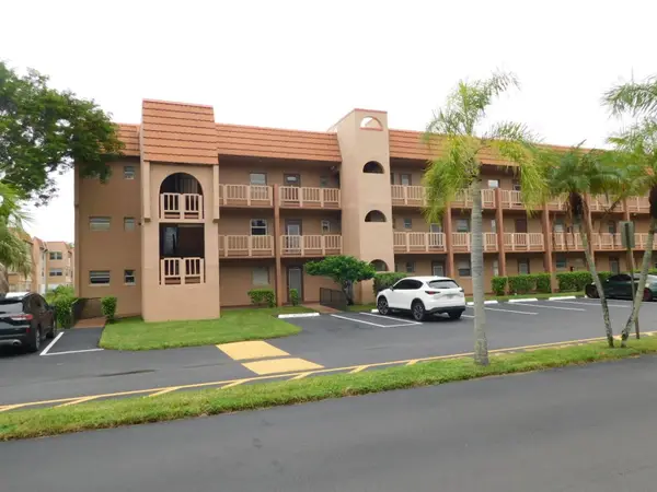 9580 Sunrise Lakes Boulevard #202, Sunrise, FL 33322
