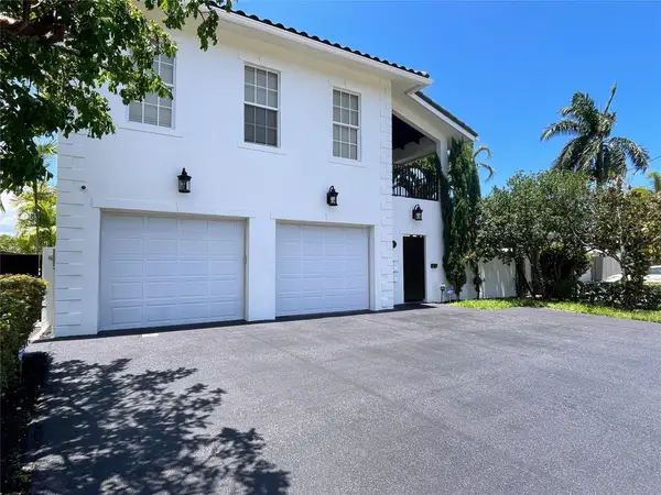 929 NE 18th Court, Fort Lauderdale, FL 33305