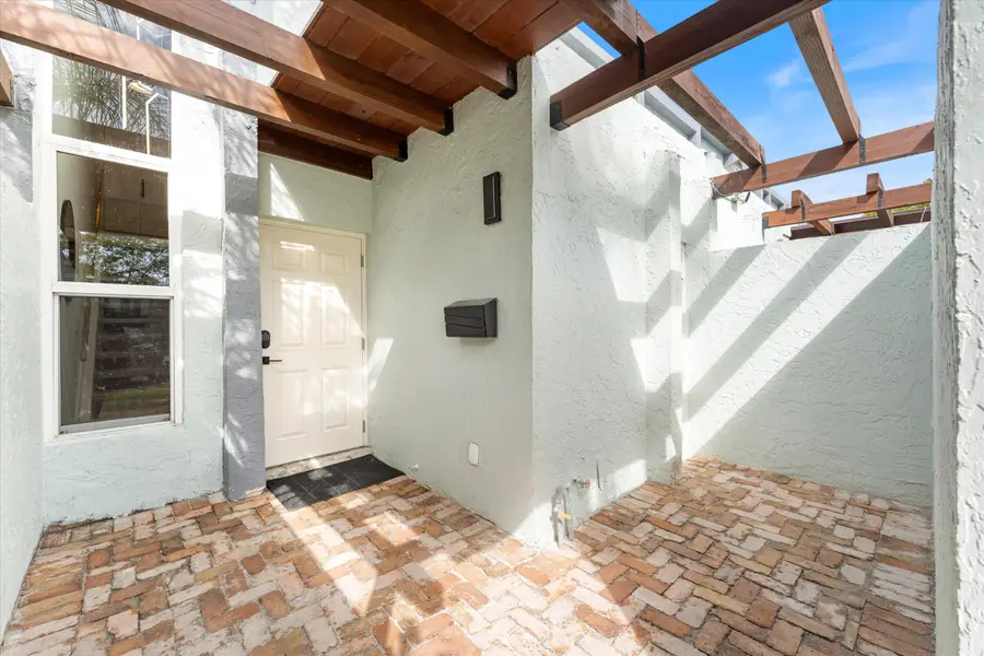840 NE 20th Drive, Wilton Manors, FL 33305 - #3