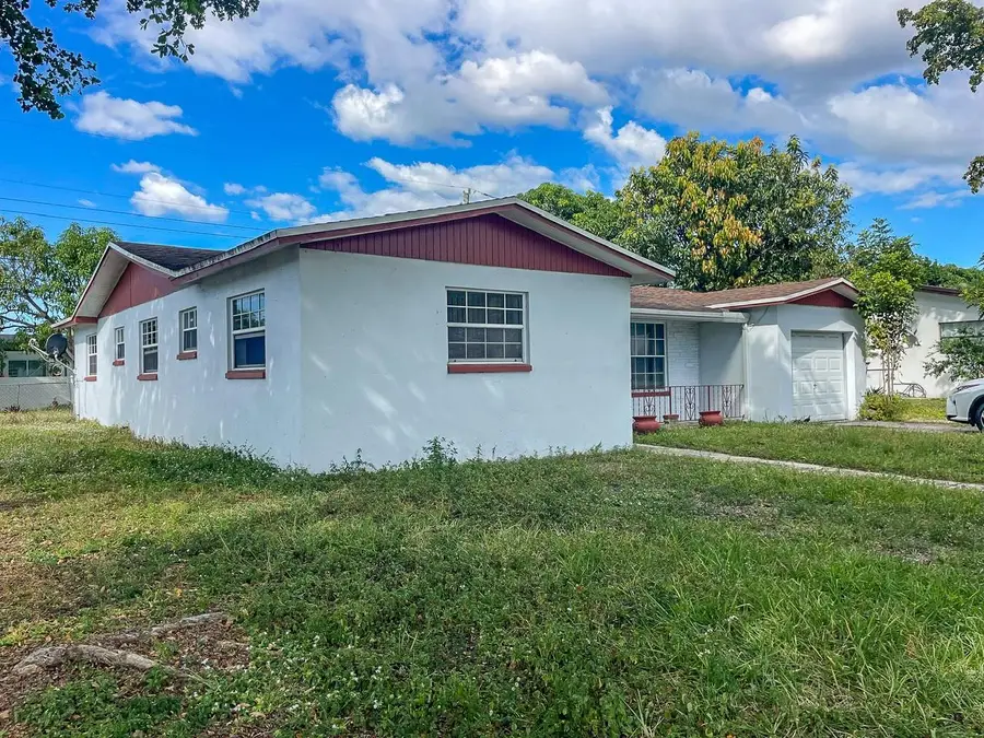 2421 NW 63rd Avenue, Sunrise, FL 33313 - #2