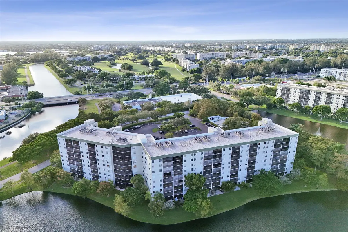 2334 S Cypress Bend Drive #304, Pompano Beach, FL 33069 - #1