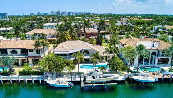 2325 NE 28th Street, Lighthouse Point, FL 33064