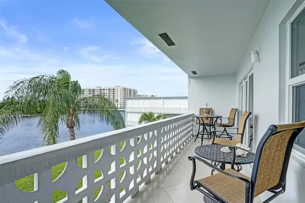 1001 N Riverside Drive #304, Pompano Beach, FL 33062