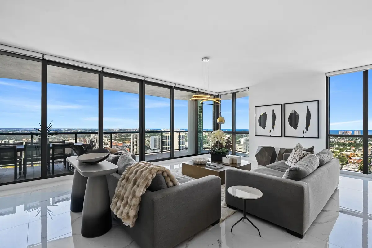 100 E Las Olas Boulevard #4001, Fort Lauderdale, FL 33301 - #1