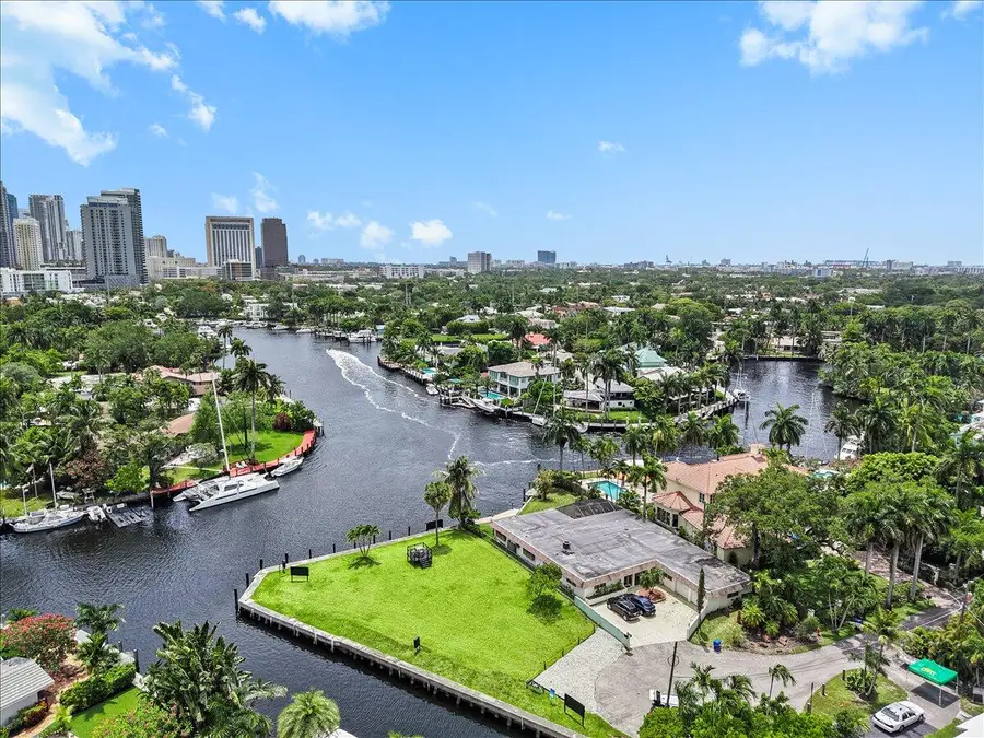 522 SW 9th Terrace, Fort Lauderdale, FL 33312 - #2
