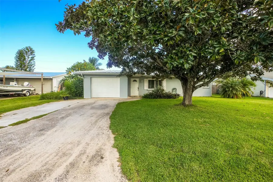 413 Willows Avenue, Port Saint Lucie, FL 34952 - #2