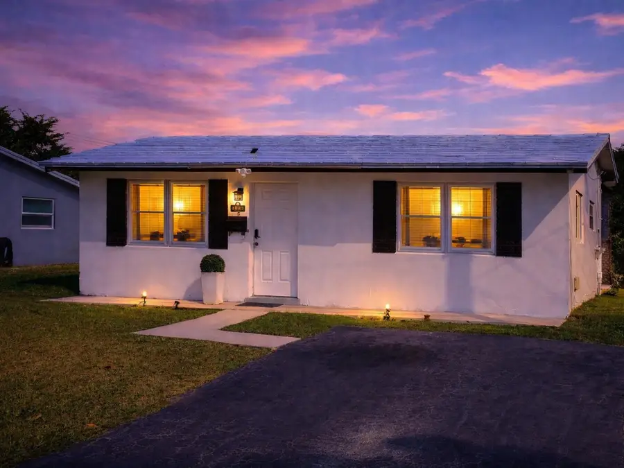 4804 NW 27th Terrace, Fort Lauderdale, FL 33309 - #3