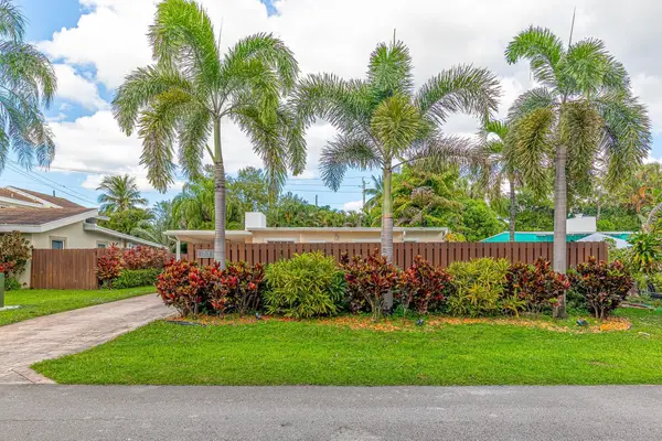 1717 SW 12th Court, Fort Lauderdale, FL 33312
