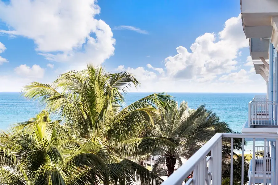701 SE 21st Avenue #502, Deerfield Beach, FL 33441 - #3