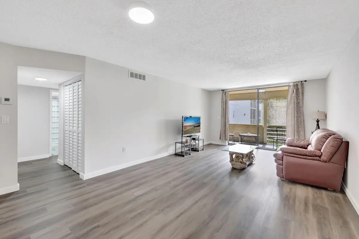 2800 Somerset Drive #218j, Lauderdale Lakes, FL 33311 - #1