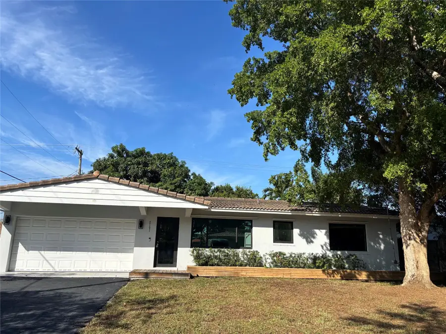 2101 NE 55th Court, Fort Lauderdale, FL 33308 - #2