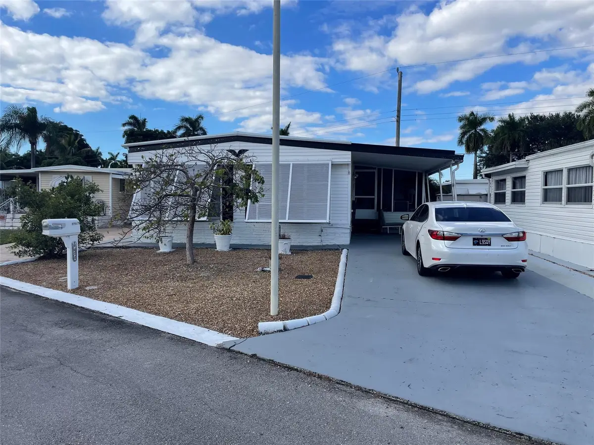 8621 SW 18th Court, Davie, FL 33324 - #1