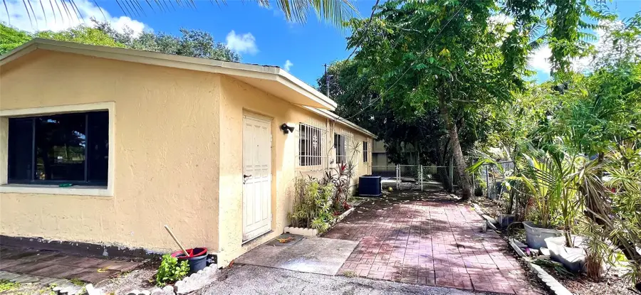 6000 NW 41st Terrace, North Lauderdale, FL 33319 - #2