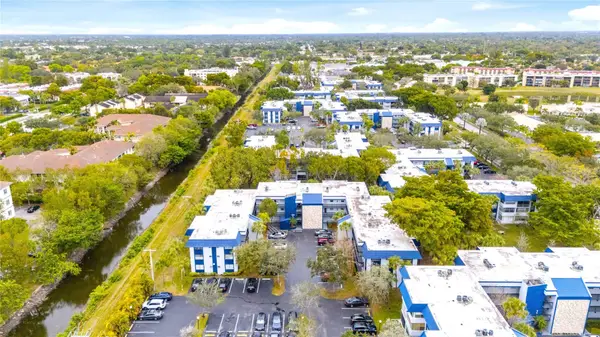 3150 Holiday Springs Boulevard #308, Margate, FL 33063
