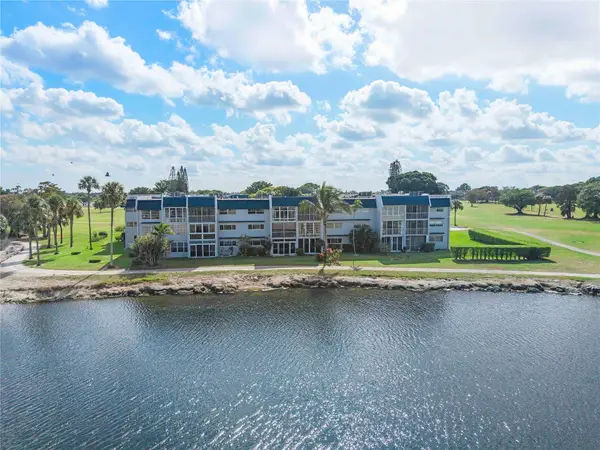7807 Golf Circle Drive #211, Margate, FL 33063