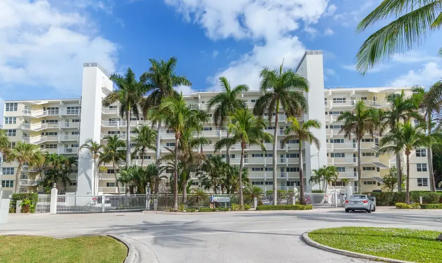 500 SE 21st Avenue #308, Deerfield Beach, FL 33441 - #2
