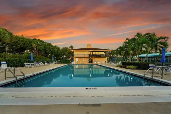 5340 NW 2nd Avenue #Ph-26, Boca Raton, FL 33487